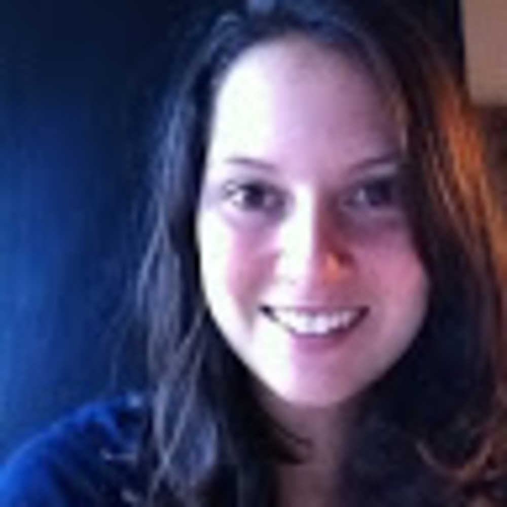 Meet your Posher, Caitlin